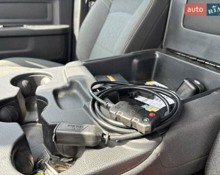 Черный Ram 2500, объемом двигателя 6.4 л и пробегом 14 тыс. км за 62500 $, фото 11 на Automoto.ua