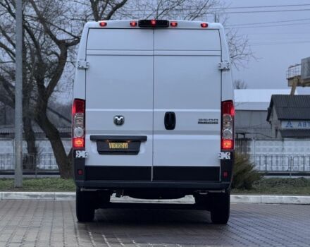 Білий Ram 3500, об'ємом двигуна 3.6 л та пробігом 15 тис. км за 26350 $, фото 12 на Automoto.ua