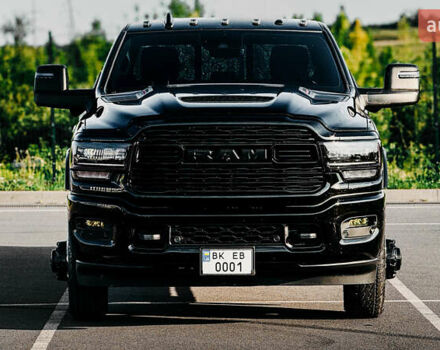 Черный Ram 3500, объемом двигателя 6.7 л и пробегом 36 тыс. км за 115000 $, фото 2 на Automoto.ua