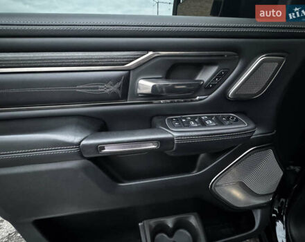 Черный Ram Promaster, объемом двигателя 2.99 л и пробегом 116 тыс. км за 82500 $, фото 10 на Automoto.ua