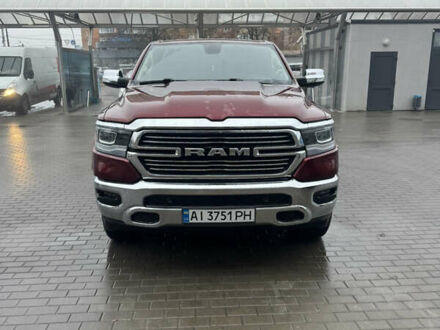 Красный Ram Promaster, объемом двигателя 5.65 л и пробегом 132 тыс. км за 55000 $, фото 1 на Automoto.ua