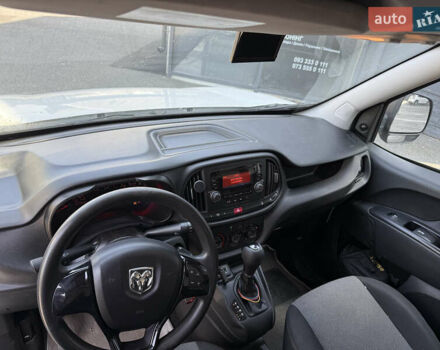 Белый Ram Promaster City, объемом двигателя 2.36 л и пробегом 1 тыс. км за 12300 $, фото 9 на Automoto.ua