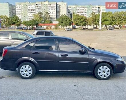 Коричневый Равон Gentra, объемом двигателя 1.49 л и пробегом 190 тыс. км за 4200 $, фото 6 на Automoto.ua