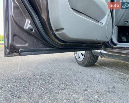 Коричневый Равон Gentra, объемом двигателя 1.49 л и пробегом 190 тыс. км за 4200 $, фото 16 на Automoto.ua