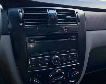 Коричневый Равон Gentra, объемом двигателя 1.49 л и пробегом 190 тыс. км за 4200 $, фото 21 на Automoto.ua