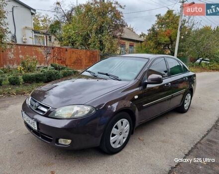 Коричневый Равон Gentra, объемом двигателя 1.49 л и пробегом 247 тыс. км за 3700 $, фото 1 на Automoto.ua