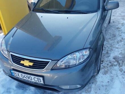 Сірий Равон Gentra, об'ємом двигуна 1.49 л та пробігом 71 тис. км за 6000 $, фото 1 на Automoto.ua