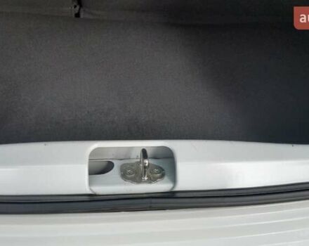 Білий Равон Р2, об'ємом двигуна 1.25 л та пробігом 107 тис. км за 6800 $, фото 5 на Automoto.ua