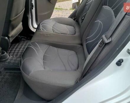 Білий Равон Р2, об'ємом двигуна 1.25 л та пробігом 107 тис. км за 6800 $, фото 28 на Automoto.ua