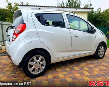 Білий Равон Р2, об'ємом двигуна 1.2 л та пробігом 105 тис. км за 6799 $, фото 2 на Automoto.ua