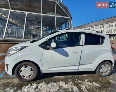 Белый Равон Р2, объемом двигателя 1.25 л и пробегом 105 тыс. км за 5300 $, фото 4 на Automoto.ua