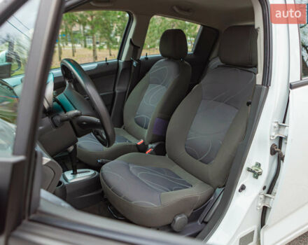Білий Равон Р2, об'ємом двигуна 1.2 л та пробігом 101 тис. км за 5990 $, фото 4 на Automoto.ua
