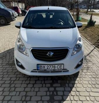 Белый Равон Р2, объемом двигателя 1.25 л и пробегом 54 тыс. км за 6500 $, фото 1 на Automoto.ua