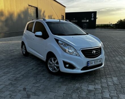 Білий Равон Р2, об'ємом двигуна 1.2 л та пробігом 60 тис. км за 7300 $, фото 2 на Automoto.ua