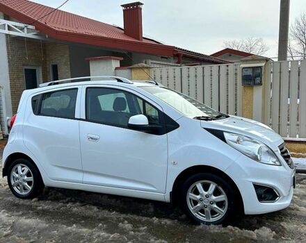 Белый Равон Р2, объемом двигателя 1.2 л и пробегом 750 тыс. км за 6700 $, фото 2 на Automoto.ua