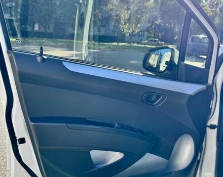 Білий Равон Р2, об'ємом двигуна 1.25 л та пробігом 135 тис. км за 7100 $, фото 8 на Automoto.ua