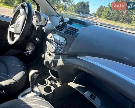Білий Равон Р2, об'ємом двигуна 1.25 л та пробігом 42 тис. км за 7500 $, фото 3 на Automoto.ua