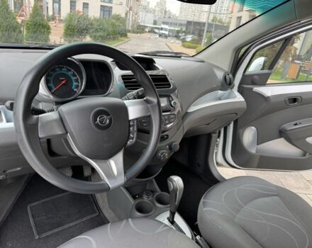 Белый Равон Р2, объемом двигателя 1.2 л и пробегом 75 тыс. км за 7200 $, фото 9 на Automoto.ua