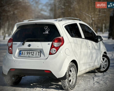 Белый Равон Р2, объемом двигателя 1.25 л и пробегом 73 тыс. км за 6300 $, фото 16 на Automoto.ua