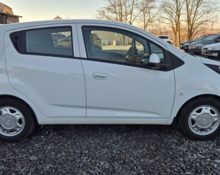 Белый Равон Р2, объемом двигателя 1.25 л и пробегом 55 тыс. км за 7700 $, фото 4 на Automoto.ua