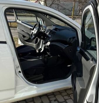 Белый Равон Р2, объемом двигателя 1.25 л и пробегом 54 тыс. км за 6500 $, фото 5 на Automoto.ua