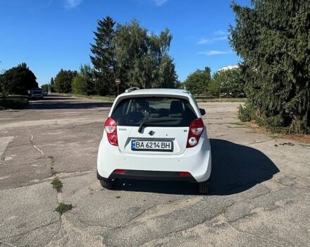 Білий Равон Р2, об'ємом двигуна 1.25 л та пробігом 42 тис. км за 7500 $, фото 5 на Automoto.ua