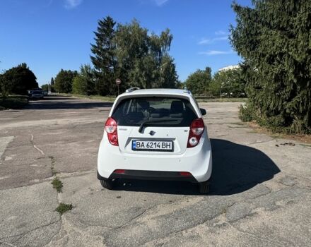 Белый Равон Р2, объемом двигателя 1.2 л и пробегом 42 тыс. км за 7529 $, фото 1 на Automoto.ua
