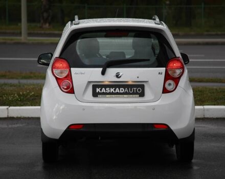 Білий Равон Р2, об'ємом двигуна 0 л та пробігом 43 тис. км за 8400 $, фото 4 на Automoto.ua