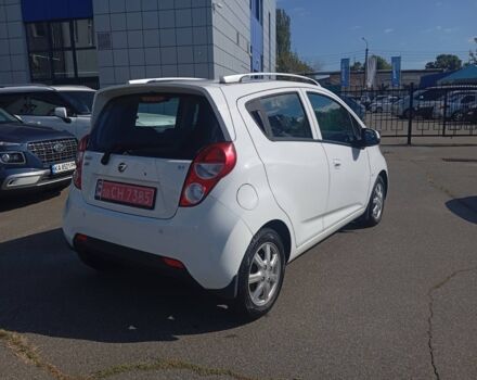 Білий Равон Р2, об'ємом двигуна 1.25 л та пробігом 47 тис. км за 7700 $, фото 4 на Automoto.ua