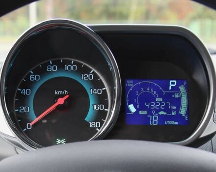 Білий Равон Р2, об'ємом двигуна 0 л та пробігом 43 тис. км за 8400 $, фото 13 на Automoto.ua