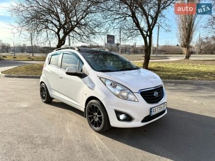 Белый Равон Р2, объемом двигателя 1.25 л и пробегом 56 тыс. км за 7000 $, фото 1 на Automoto.ua