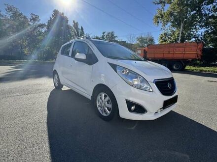 Білий Равон Р2, об'ємом двигуна 1.25 л та пробігом 135 тис. км за 7100 $, фото 1 на Automoto.ua