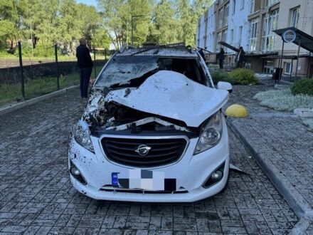 Белый Равон Р2, объемом двигателя 0 л и пробегом 100 тыс. км за 3000 $, фото 1 на Automoto.ua