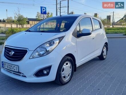 Белый Равон Р2, объемом двигателя 1.25 л и пробегом 97 тыс. км за 6950 $, фото 1 на Automoto.ua