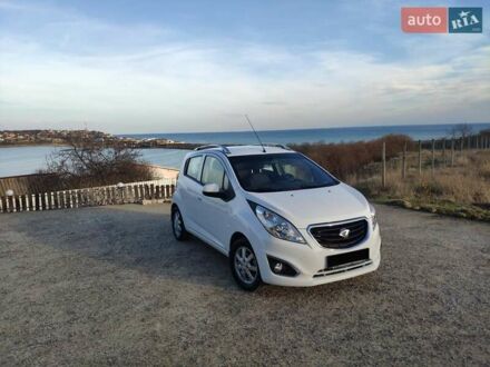 Равон Р2 2020 в Одессе на Automoto.ua Белый Равон Р2, объемом двигателя 1.25 л и пробегом 48 тыс. км за 8250 $, фото 1 на Automoto.ua