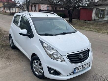 Белый Равон Р2, объемом двигателя 1.25 л и пробегом 28 тыс. км за 8100 $, фото 1 на Automoto.ua