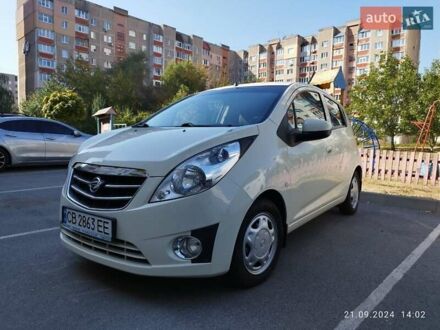 Равон Р2 2016 у Чернігові на Automoto.ua Бежевий Равон Р2, об'ємом двигуна 1.25 л та пробігом 72 тис. км за 6700 $, фото 1 на Automoto.ua