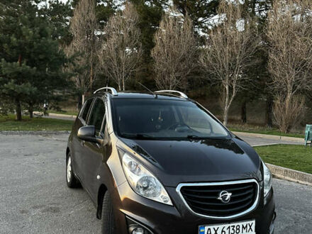 Равон Р2 2017 у Кременчуге на Automoto.ua Коричневий Равон Р2, об'ємом двигуна 1.25 л та пробігом 124 тис. км за 6200 $, фото 1 на Automoto.ua