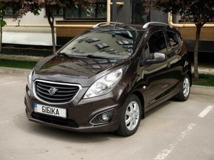 Равон Р2 2017 у Києві на Automoto.ua Коричневий Равон Р2, об'ємом двигуна 1.2 л та пробігом 84 тис. км за 8300 $, фото 1 на Automoto.ua