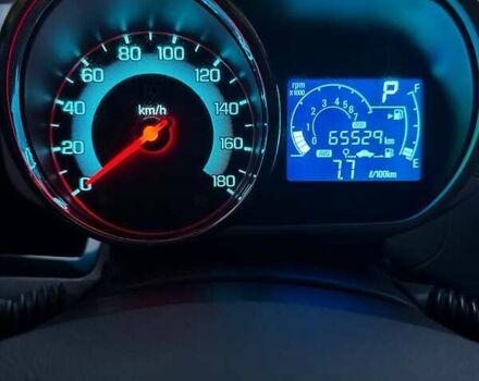 Красный Равон Р2, объемом двигателя 1.25 л и пробегом 65 тыс. км за 7000 $, фото 4 на Automoto.ua