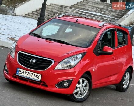 Красный Равон Р2, объемом двигателя 1.25 л и пробегом 11 тыс. км за 7900 $, фото 3 на Automoto.ua