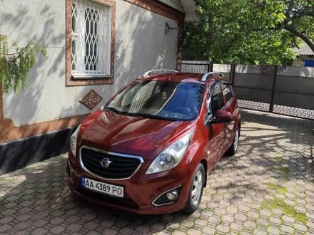 Равон Р2 2017 в Киеве на Automoto.ua Красный Равон Р2, объемом двигателя 1.25 л и пробегом 75 тыс. км за 7000 $, фото 1 на Automoto.ua