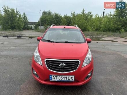 Равон Р2 2017 в Борисполе на Automoto.ua Красный Равон Р2, объемом двигателя 1.25 л и пробегом 115 тыс. км за 6450 $, фото 1 на Automoto.ua