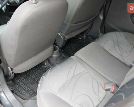 Сірий Равон Р2, об'ємом двигуна 1.25 л та пробігом 45 тис. км за 6700 $, фото 15 на Automoto.ua