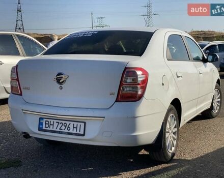 Белый Равон R4, объемом двигателя 1.5 л и пробегом 66 тыс. км за 6300 $, фото 1 на Automoto.ua