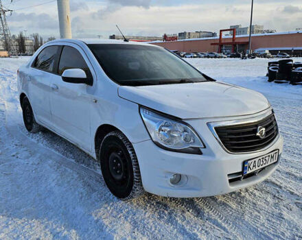 Белый Равон R4, объемом двигателя 1.49 л и пробегом 244 тыс. км за 3999 $, фото 1 на Automoto.ua