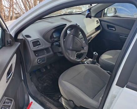Белый Равон R4, объемом двигателя 1.49 л и пробегом 110 тыс. км за 6500 $, фото 4 на Automoto.ua