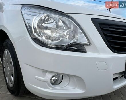 Білий Равон R4, об'ємом двигуна 1.5 л та пробігом 115 тис. км за 5750 $, фото 45 на Automoto.ua