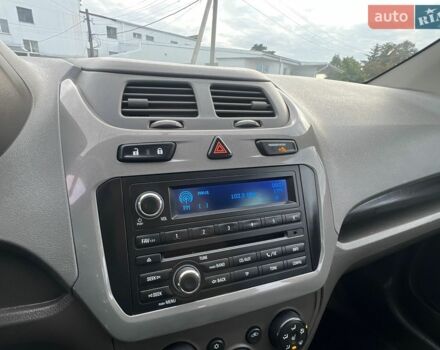 Білий Равон R4, об'ємом двигуна 1.5 л та пробігом 115 тис. км за 5750 $, фото 65 на Automoto.ua
