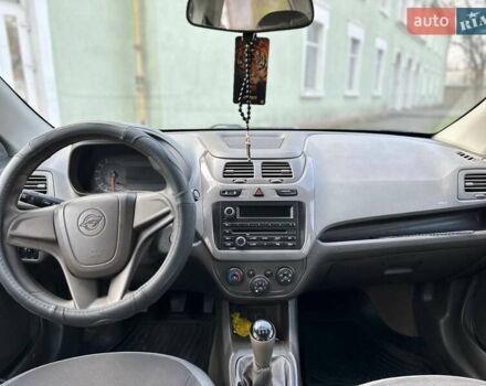 Белый Равон R4, объемом двигателя 1.49 л и пробегом 221 тыс. км за 5300 $, фото 8 на Automoto.ua